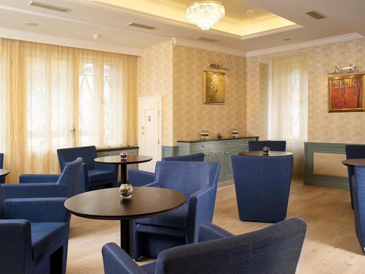 Ea Hotel Elefant カルロヴィ・ヴァリ エクステリア 写真